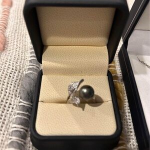 18K Tahitian South Sea pearl ring, necklace, and earrings.